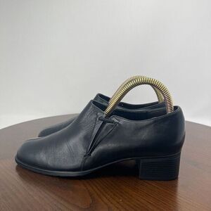 Munro Loafer Shoes Women's 5M Black Leather Slip On Block Heel‎ Casual M281481